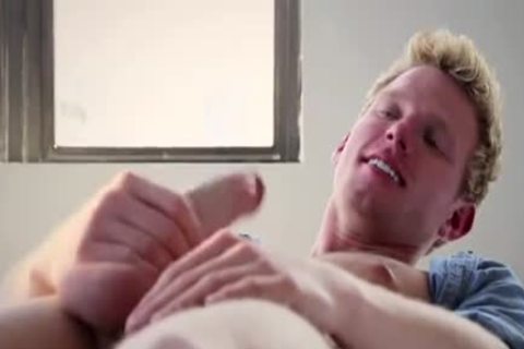 Solo blond Hayden Lourd butt fucking