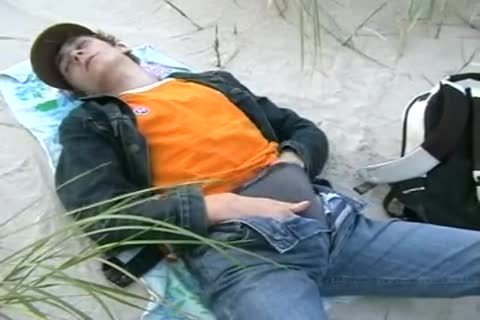 teen stroking Outdoor