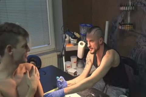 yummy Sex For specie In A Tattoo Studio