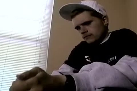 non-professional twink Bruce acquires A long dark jock In His arse