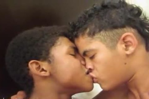 Jonnathan & AndrÃ© - pretty Hispanic teens two