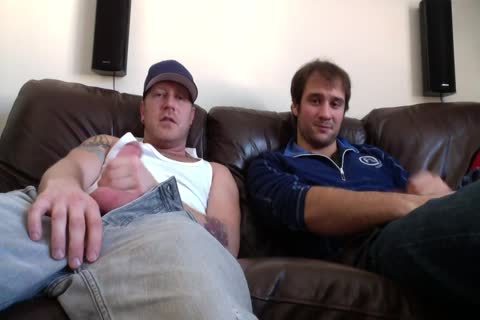 Straight Ship Worker Looking For Fmm 3some agrees To Masturbate To Porn No cum Hidden webcam