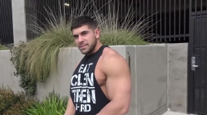 Str8Chaser: Trimmed Damien Stone and big dick Damien handjob