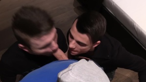 CzechHunter.com - Very slim pounded by big dick guy indoor