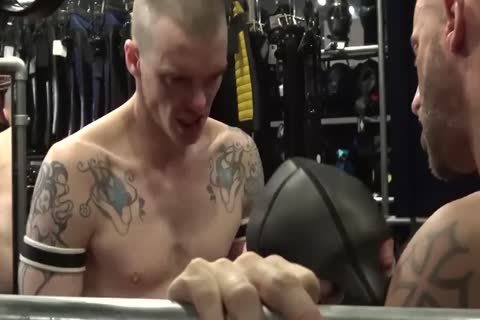 Skinheads Public bunch nail