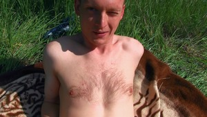 Czech Hunter: Young amateur flashing outdoors