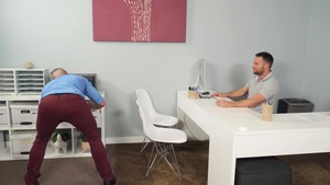 TheGayOffice: Athletic Colby Tucker twink boy throat fuck porn