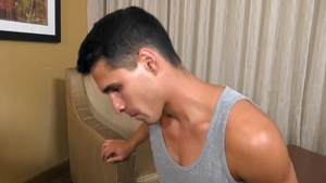 Str8chaser.com: Straight Brandon Garza handjob