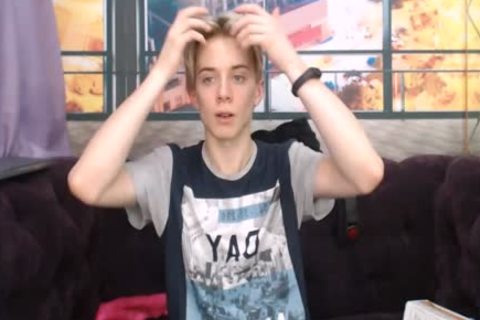 skinny teen Playing With large bald cock And Balls - Buttplug