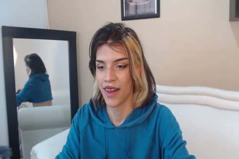 large Dicked Colombian Diva