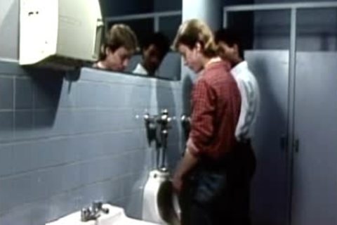 Times Square undress (1982) Part 4