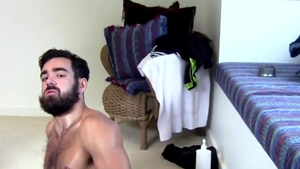 AmateursDoIt - Ramming hard with hairy belgian amateur Batt