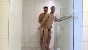 GayRoom: Ollie and Erik Andrews sucks dick and fucks