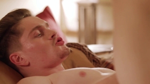 clip Star Hunk bonks silly extra - DisruptiveFilms