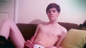 EuroBoyXXX.com - Tasty slurp bends to get fucked