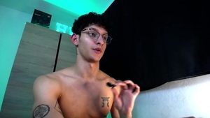 Alexandrolovee (cum eating) (2023-09-05)