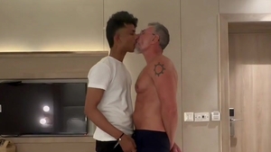 Indian man pounds White Daddy In Hotel