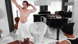 Family Dick: Blowjobs Before Breakfast