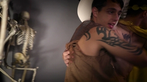 Next Door Raw: Scared Stiff