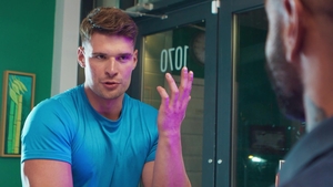 Men: Unexpected Boner in the Tanning Booth