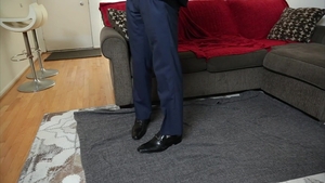 SayUncle X Gentlemen's Closet: Licking Shoes in Secret