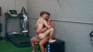 Sean Cody: Muscle Top Takes Control