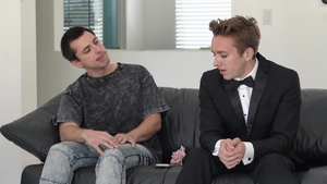 Brother Crush: Stepbro's Solution: A Passionate Kiss