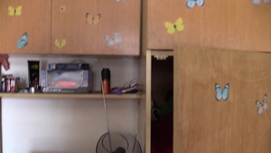 Debt Dandy: Living in Ugly Mess for a Smartphone